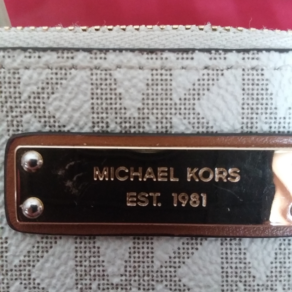 Michael Kors Double Zip Wallet/Wristlet
